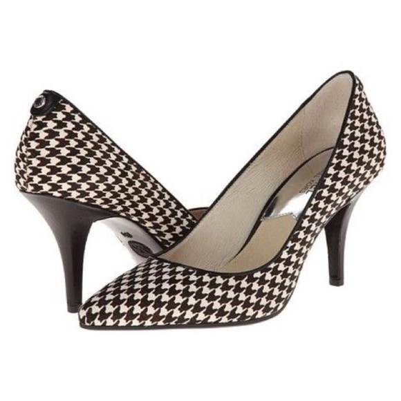 MICHAEL Michael Kors Shoes - 🎉HP🎉 Michael Kors ELISA Houndstooth Heels